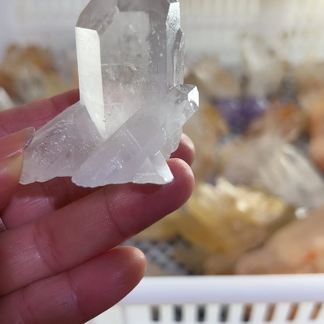 珠宝半成品水晶未镶嵌