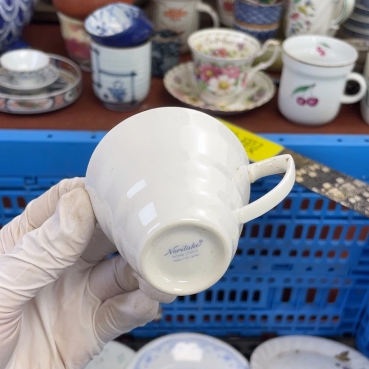 他家瓷器真美…开播了