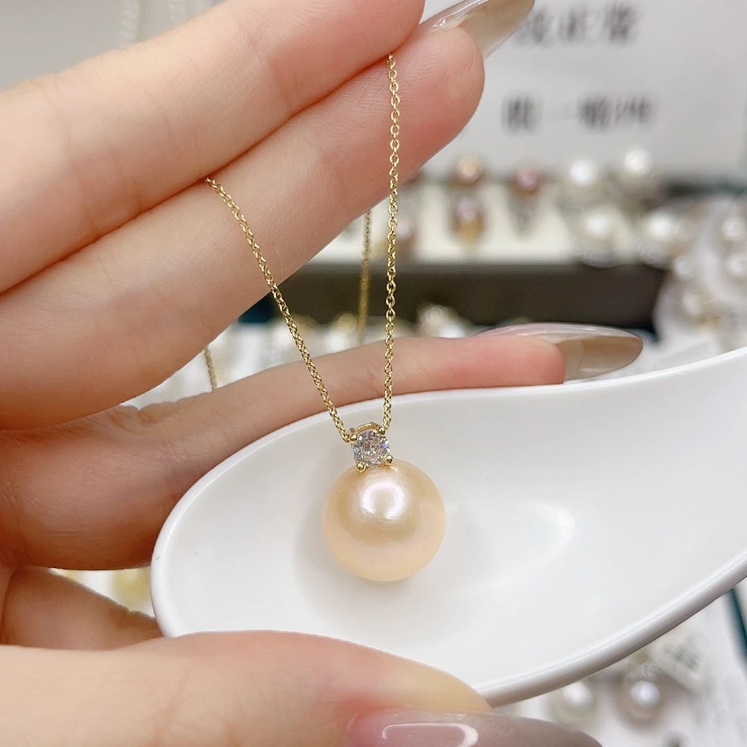 淡水珍珠合金吊坠(赠链)