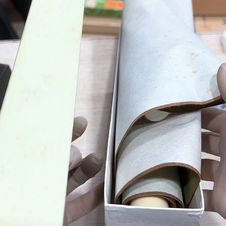 李*胜新亿阁工艺品中古商品无售后