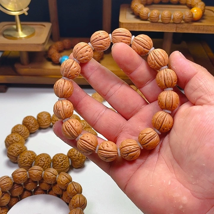 拾***。桃核吊坠野生老型