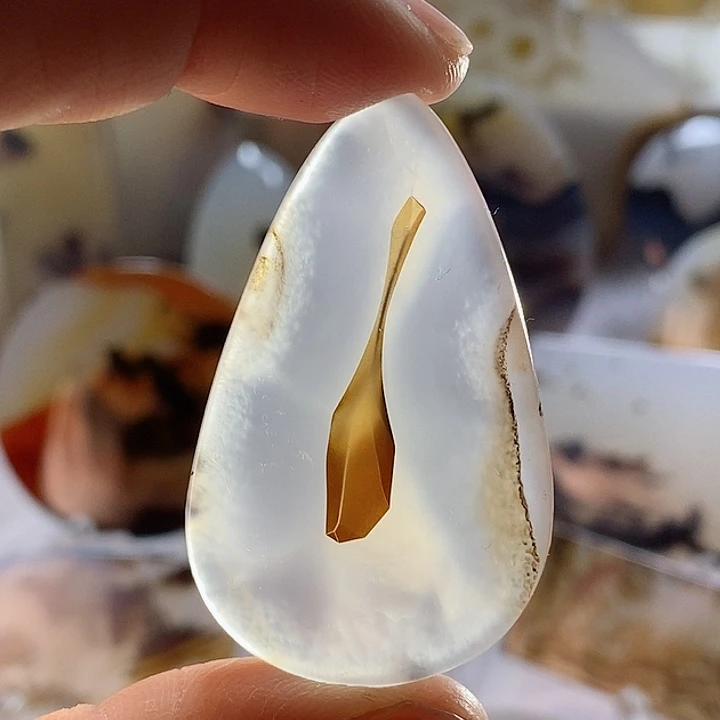 玛瑙/玉髓颈饰未镶嵌