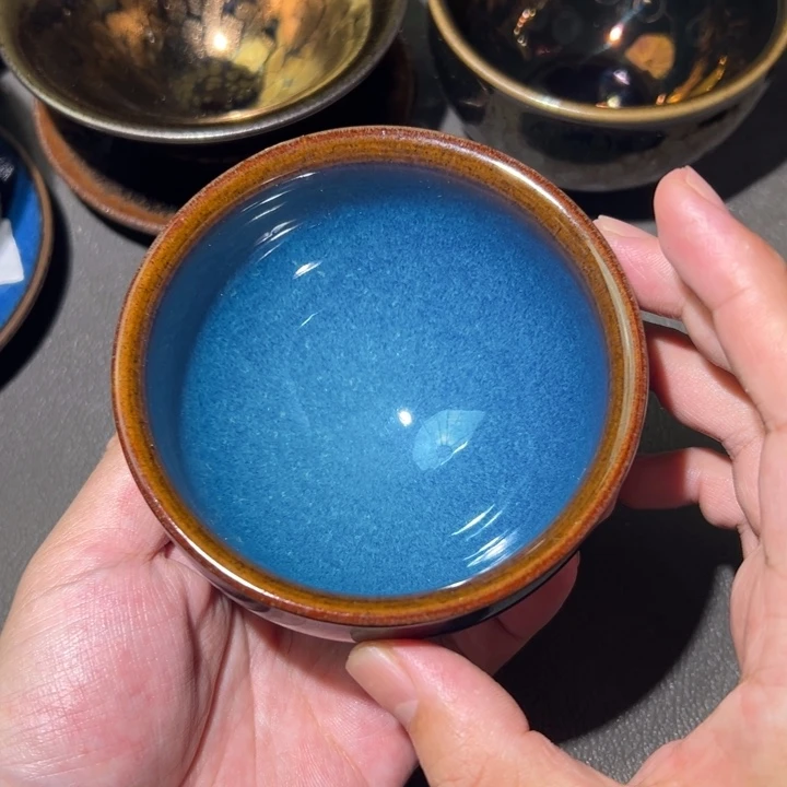 茶盏我们也在这里吃早餐