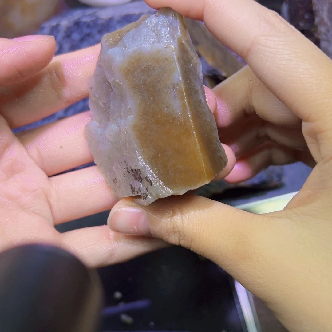 和田玉（糖玉）未镶嵌珠宝半成品