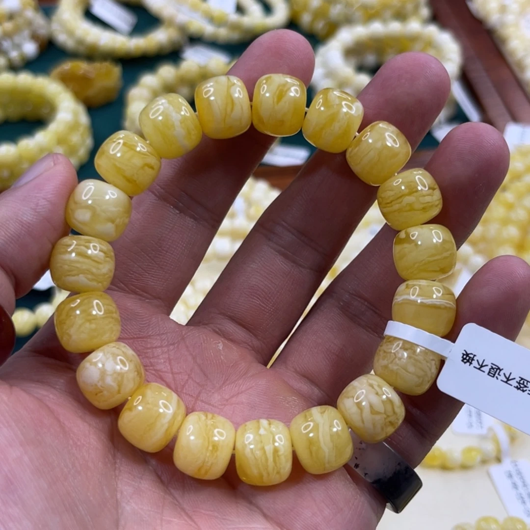 初***尘琥珀未镶嵌手链12.8mm