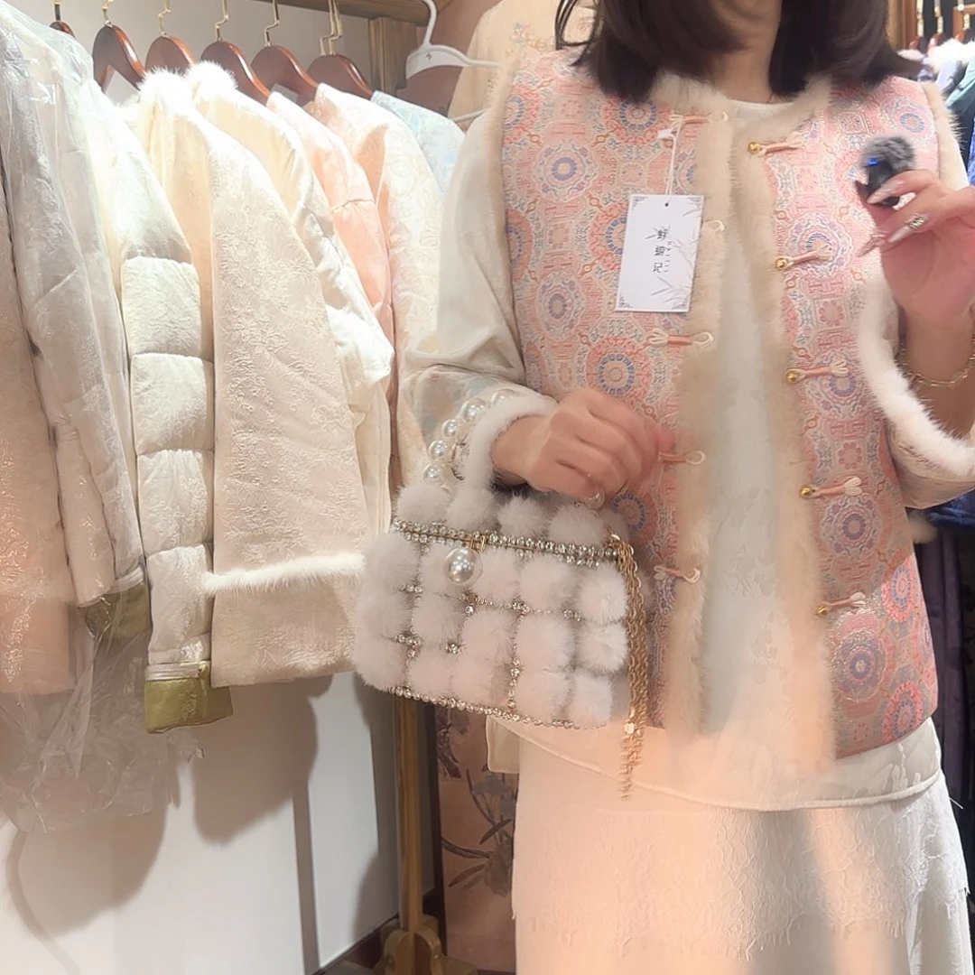 猪剖层皮革蜉蝣记新中式女包