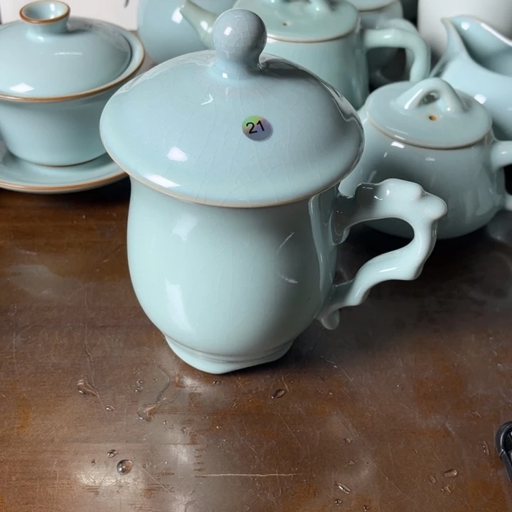 21个高乐咯可可嗯摸摸摸摸摸