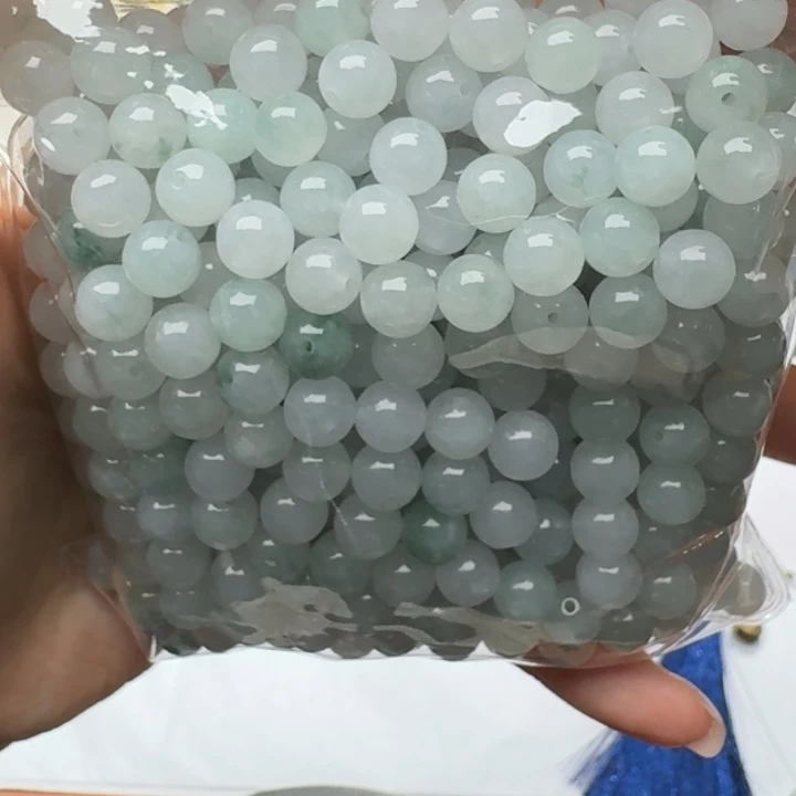 未镶嵌挂件翡翠福利11个，不包邮，拍一单邮费发货