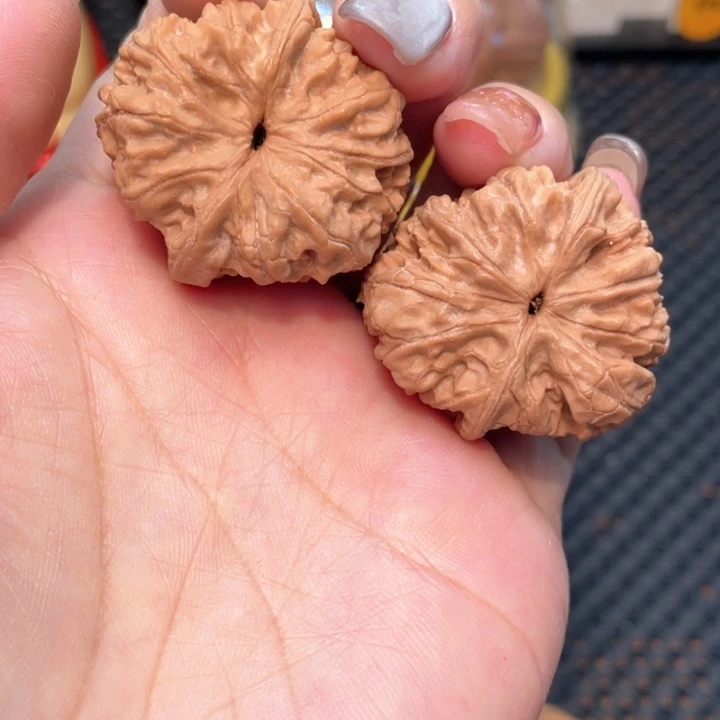 ?**?马蹄3.4全品无修。