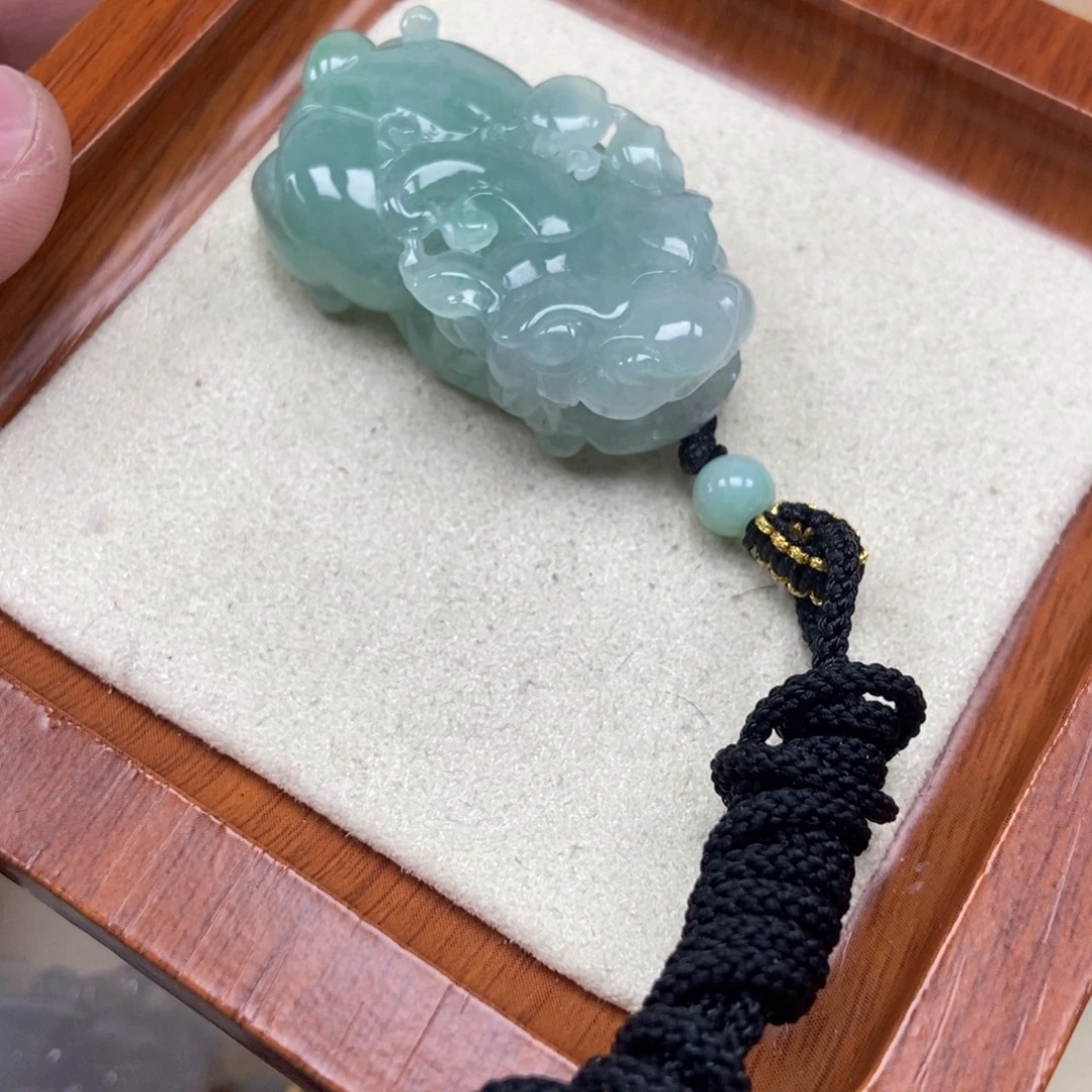 ℋ***࿐翡翠未镶嵌颈饰如意