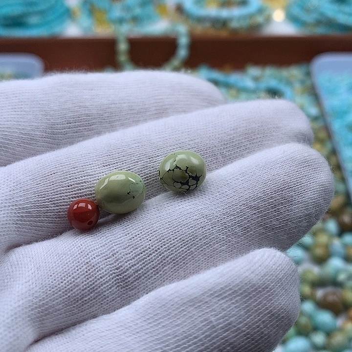 南红玛瑙未镶嵌珠宝奇石