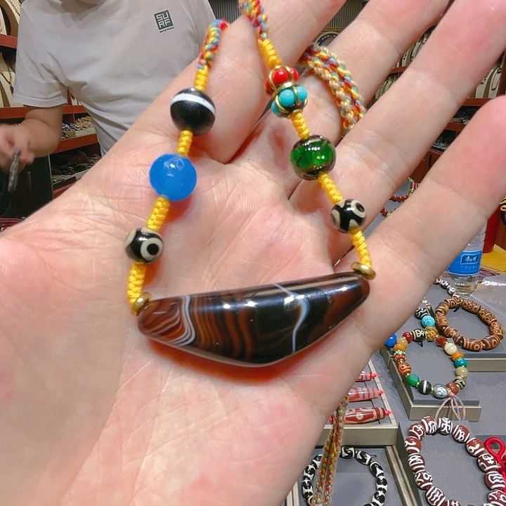 未镶嵌玛瑙/玉髓珠宝奇石