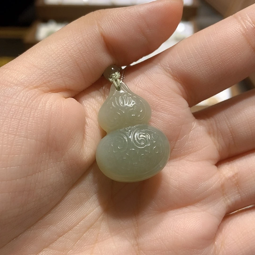 颈饰未镶嵌和田玉一****