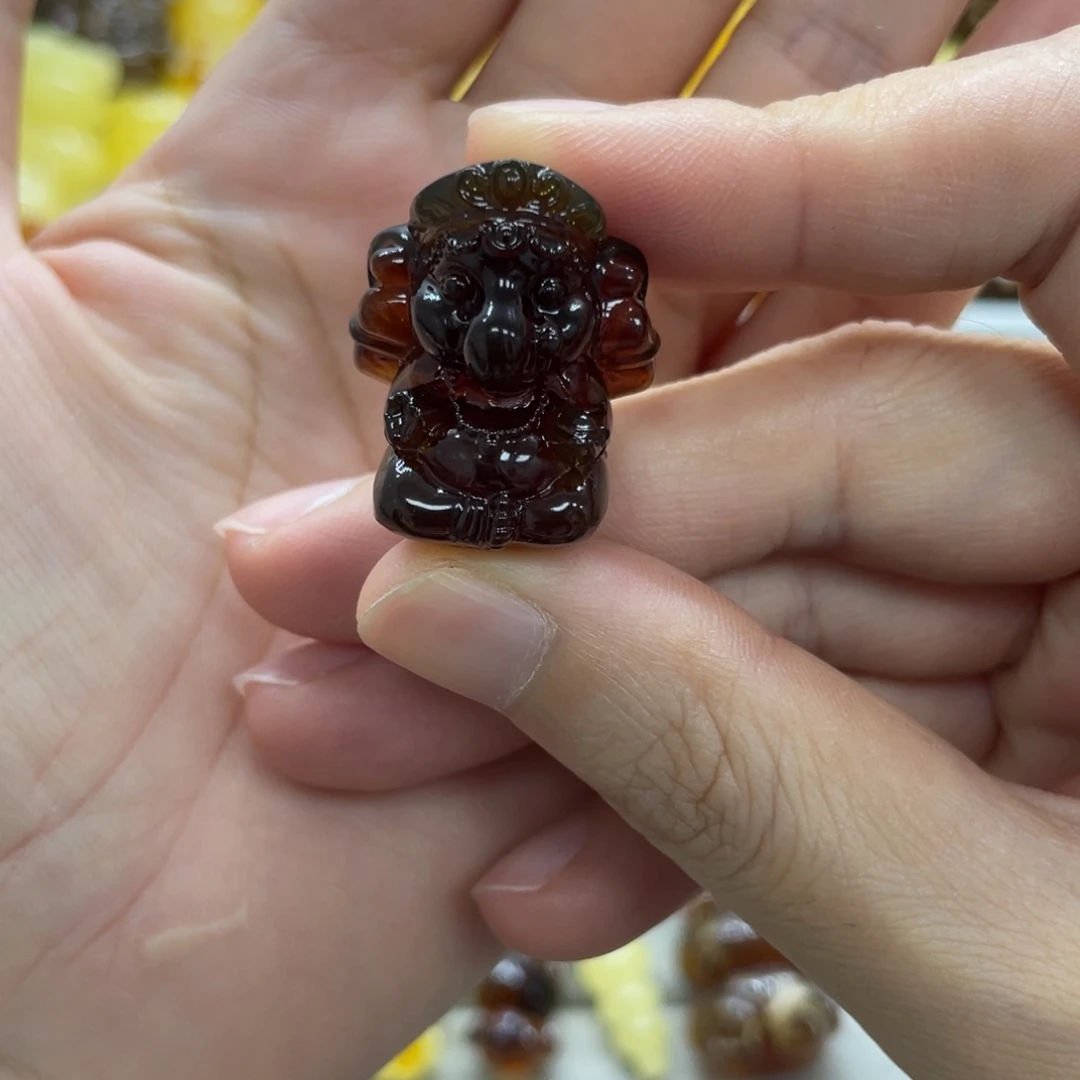 琥珀未镶嵌裸石天然琥珀象