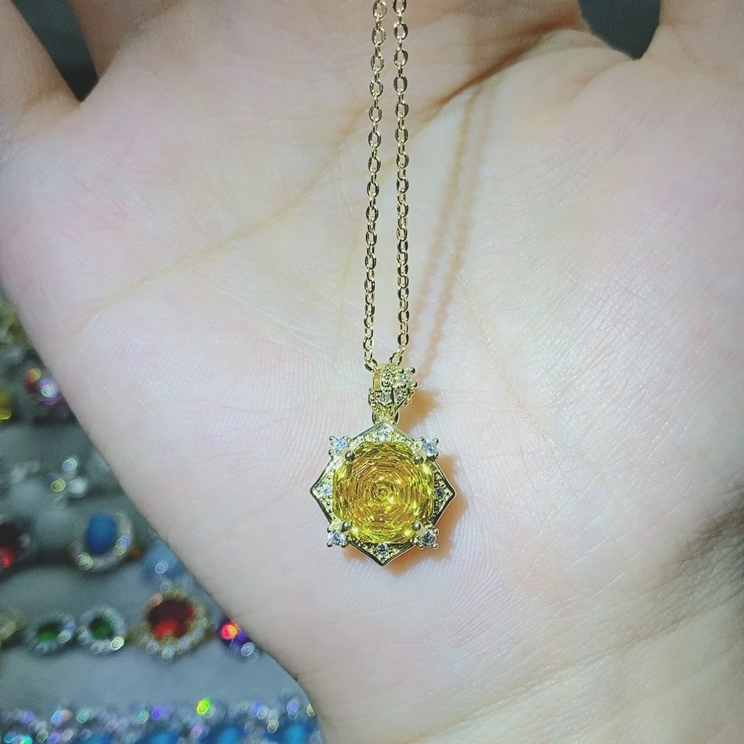 【闪购商品】银S925镶嵌耳饰托帕石