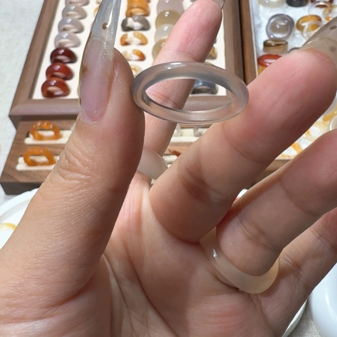 未镶嵌戒指玛瑙/玉髓453港17.5