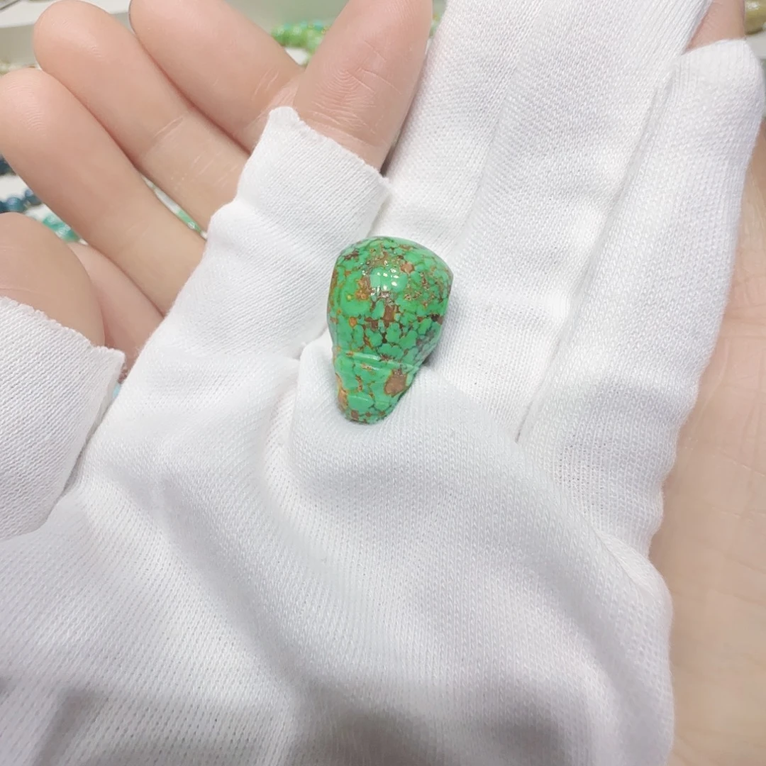 绿松石未镶嵌原矿绿松石