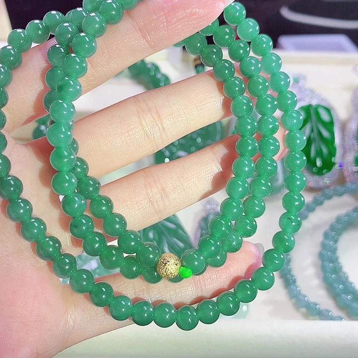 翡翠颈饰未镶嵌天然