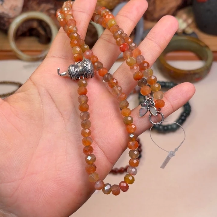 (***墨南红玛瑙未镶嵌手链