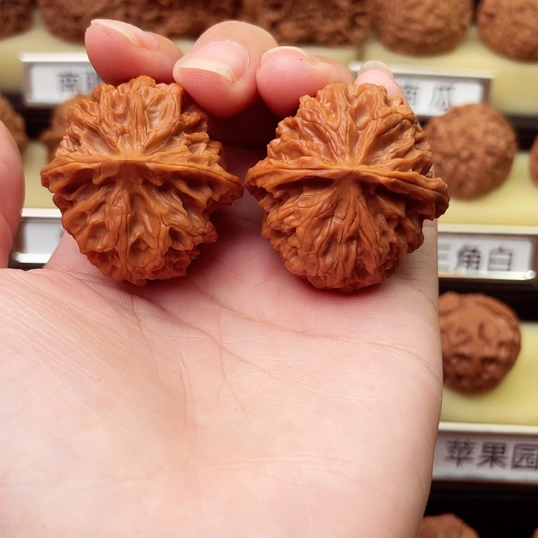 吊坠文玩核桃苹果园36尺1695