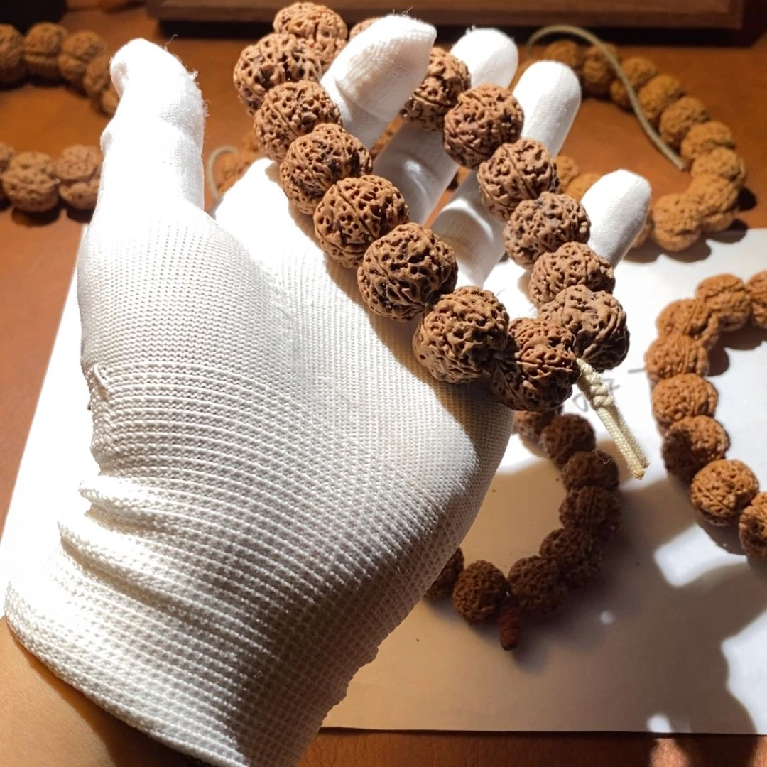 金刚菩提吊坠22。6瓣