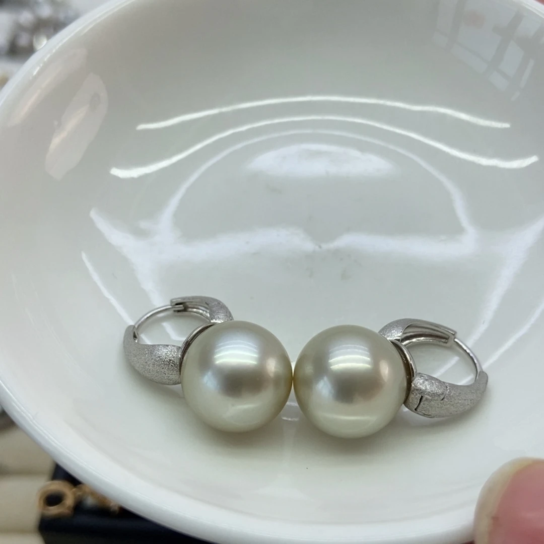 海水珍珠耳饰银S925镶嵌