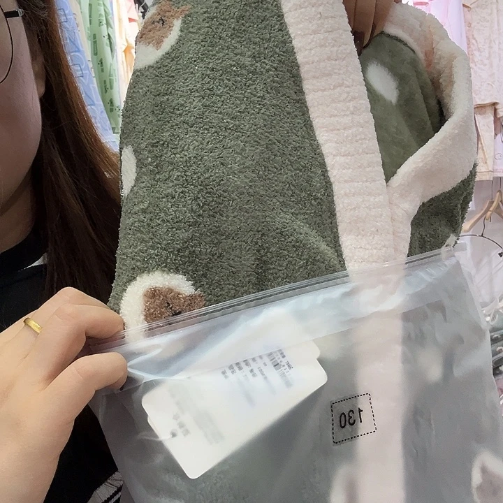 130码加绒睡衣一套