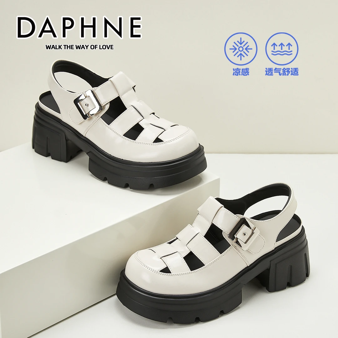 达芙妮小个子增高罗马凉鞋女2025夏季新款复古镂空厚底包头猪笼鞋