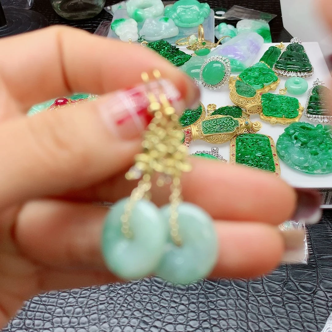 【闪购商品】翡翠耳饰未镶嵌，