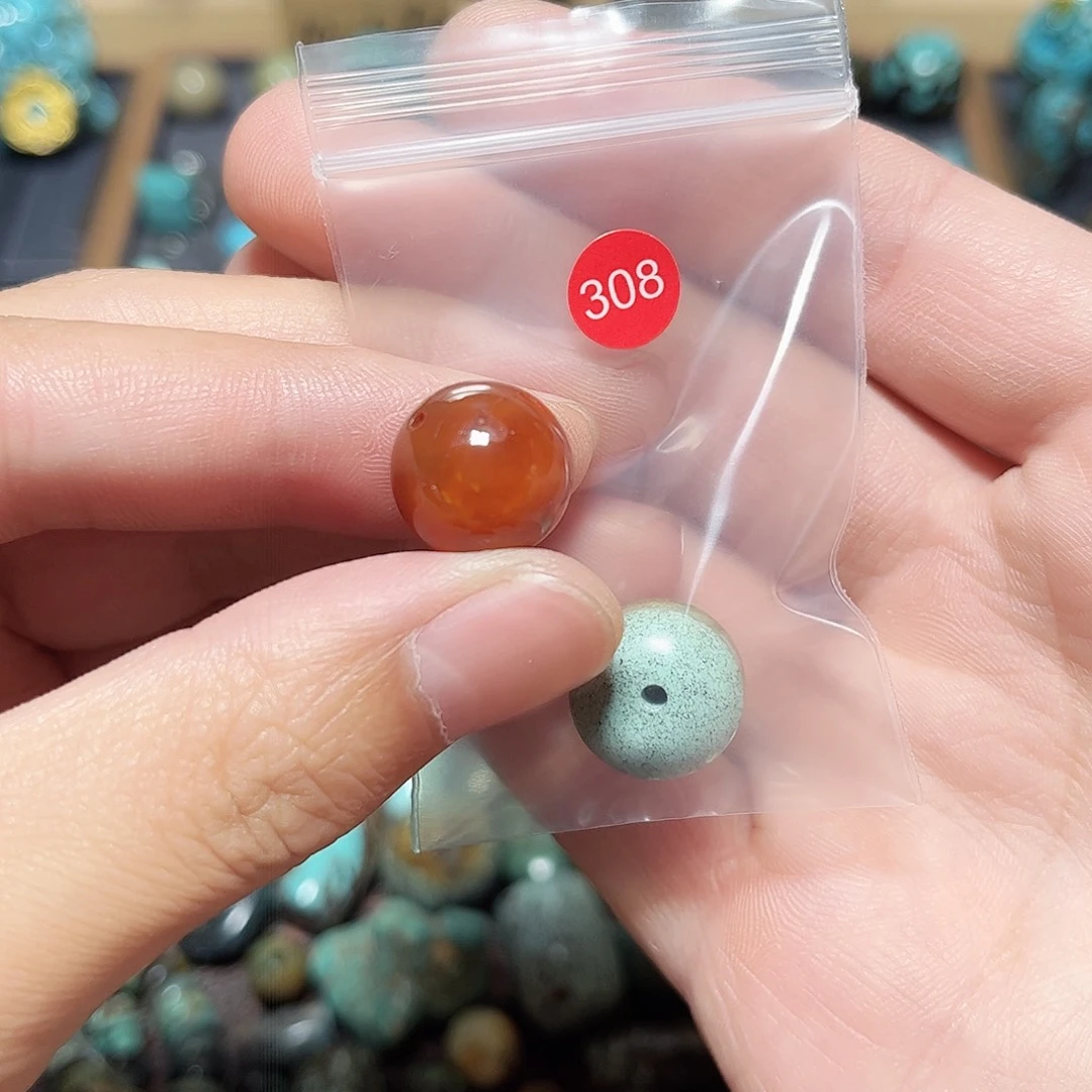 迷***儿玛瑙/玉髓未镶嵌圆珠桶珠老型手串！！