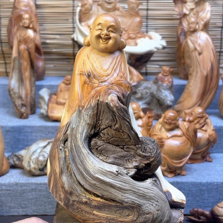 柏木（崖柏）崖柏根雕