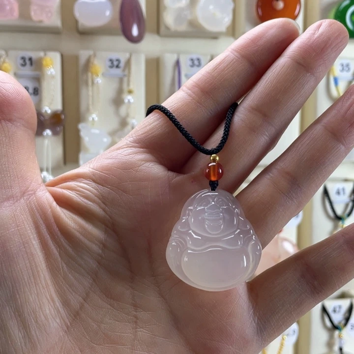 玛瑙/玉髓颈饰未镶嵌?*欢