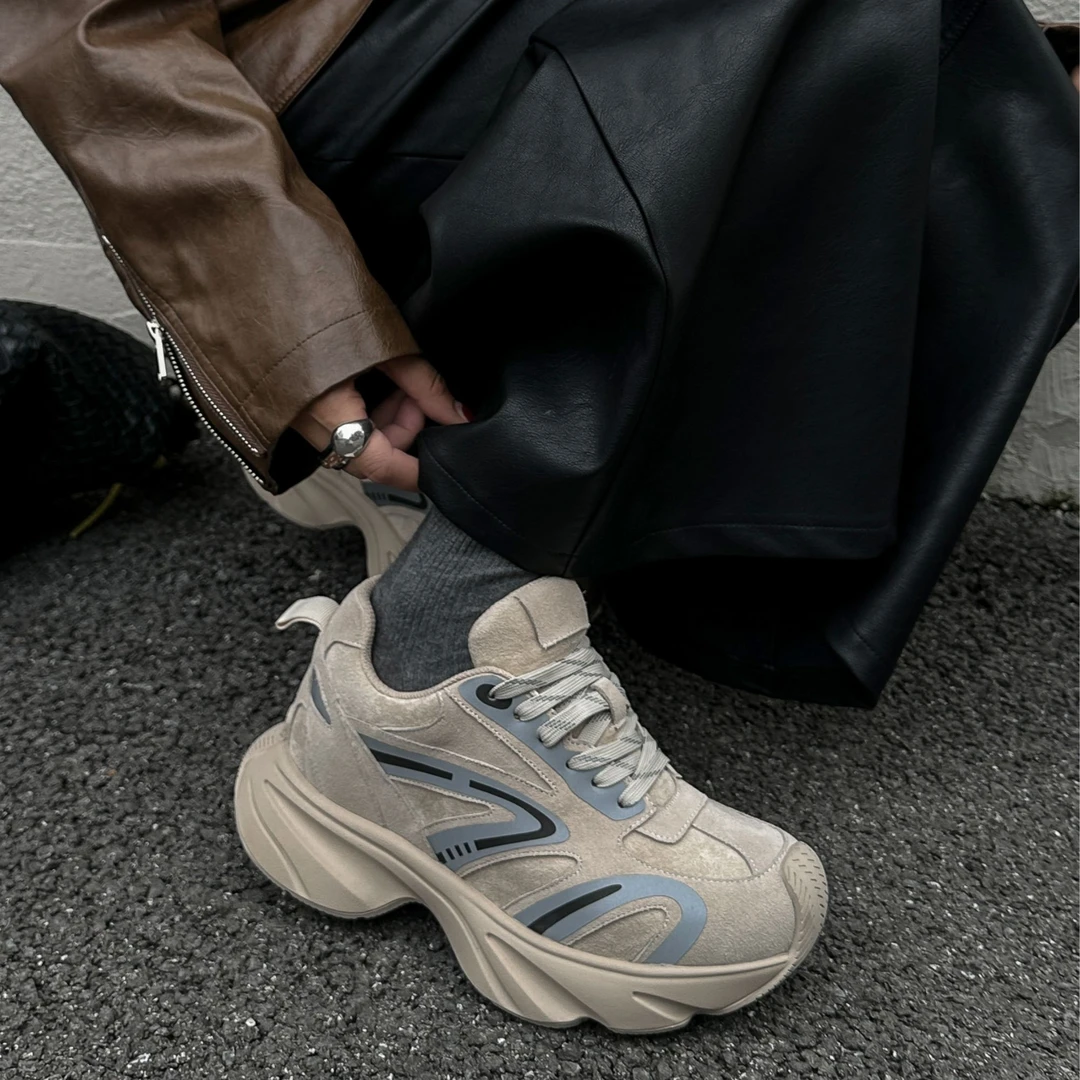 C595-1 SGIRL TWTW秋季新款休闲百搭女鞋增高透气运动鞋百搭时尚