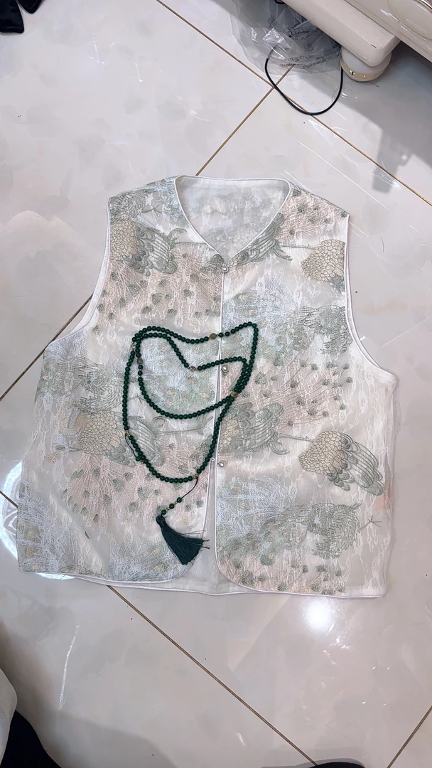 外穿蕾丝重工2025春夏新款刺绣孔雀国风马甲女新中式坎肩外搭背心