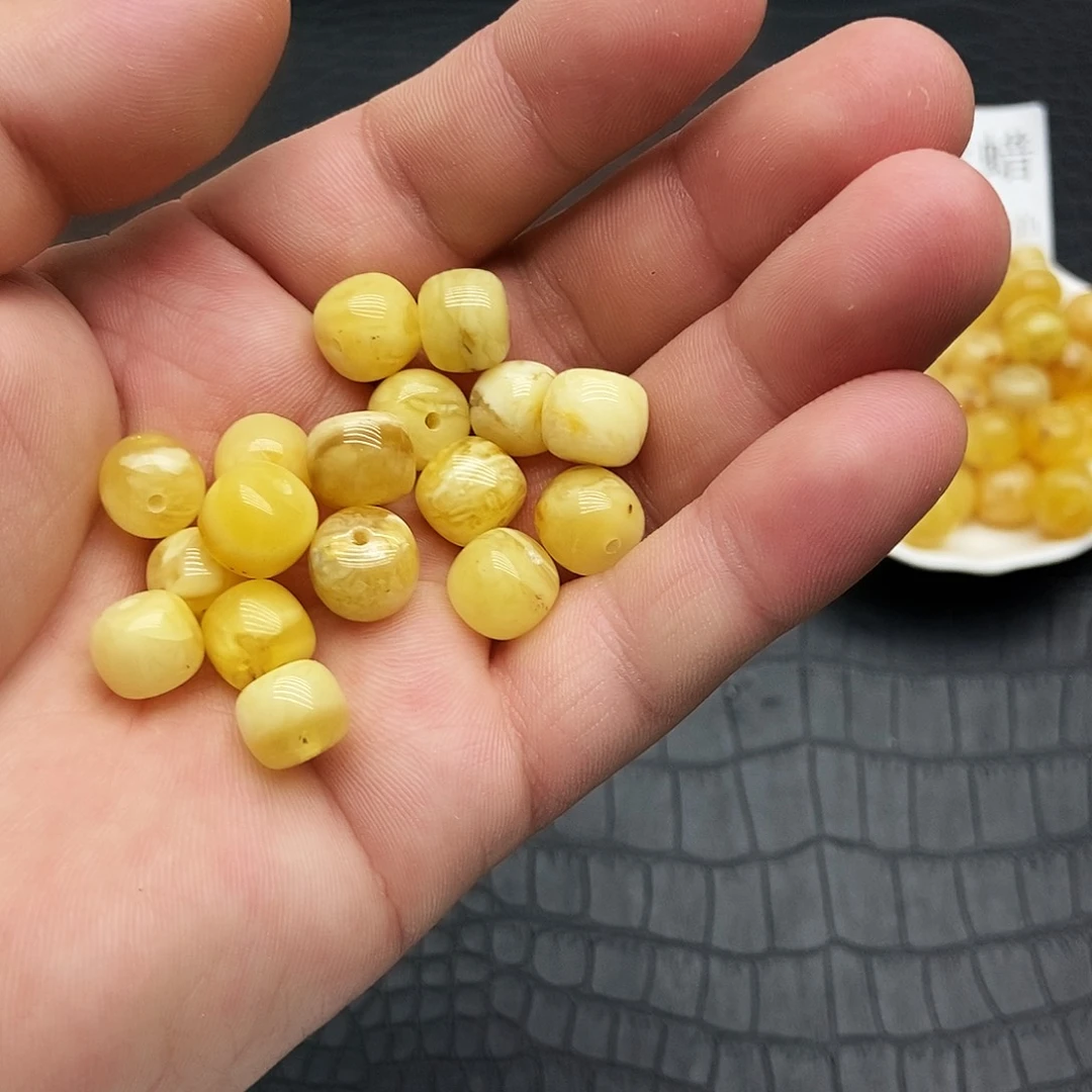 未镶嵌蜜蜡珠宝奇石10毫米老型微瑕随机一颗