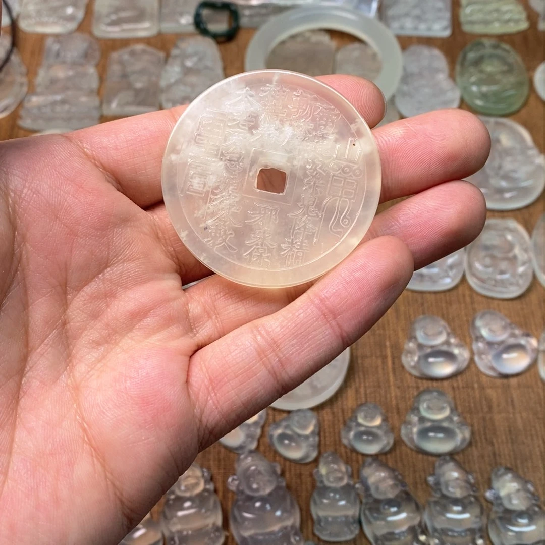 岫玉吊坠(不含链)未镶嵌