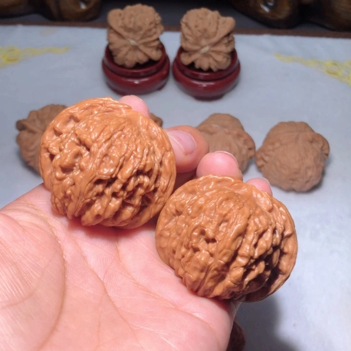 文玩核桃把件42四座楼