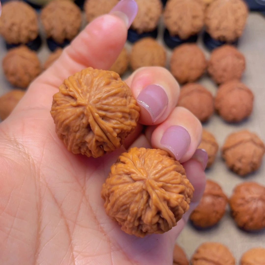 【闪购商品】吊坠文玩核桃蝴蝶龙脊