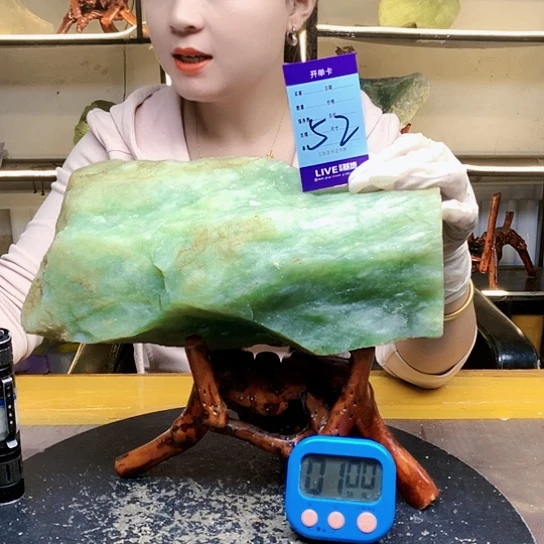 【闪购商品】未镶嵌蛇纹石玉原石