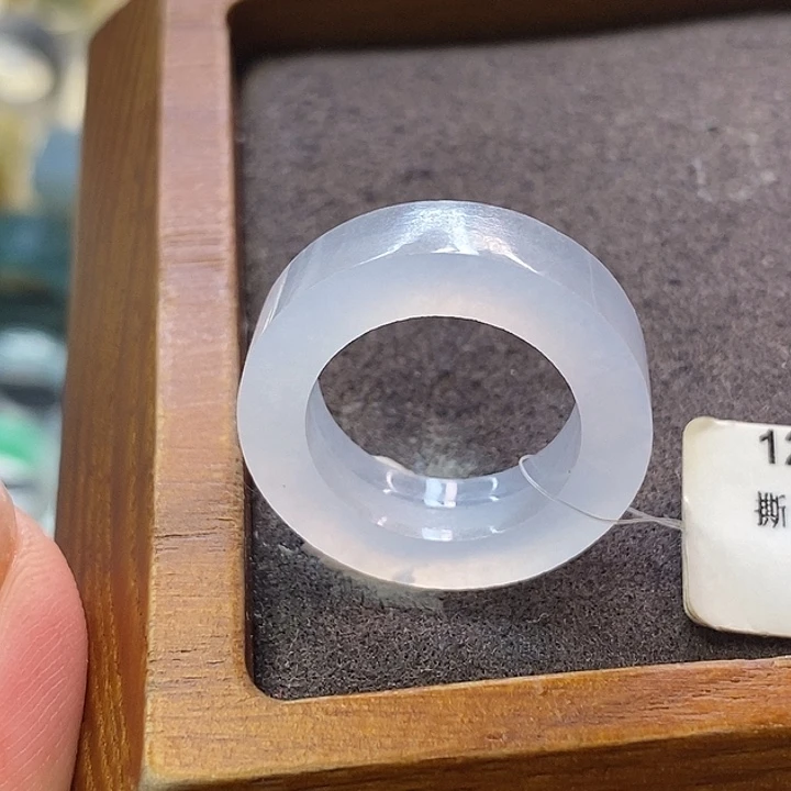 未镶嵌定制翡翠翡翠