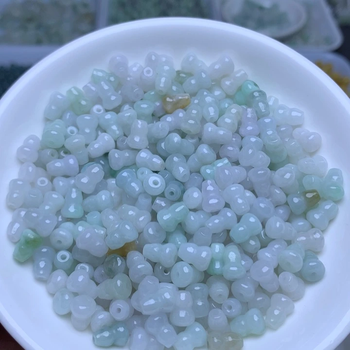 散珠翡翠卡5.7乘7.5冰葫芦50个