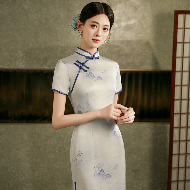 新中式旗袍高端日常可穿2025夏季复古礼服老上海改良裙子素雅国风