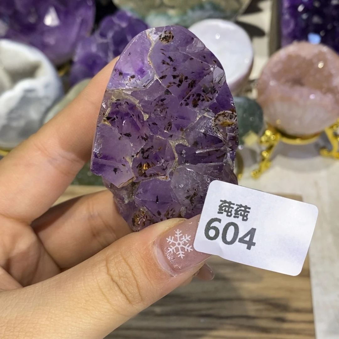 紫晶未镶嵌大型摆件（非配饰）全抛龙蛋
