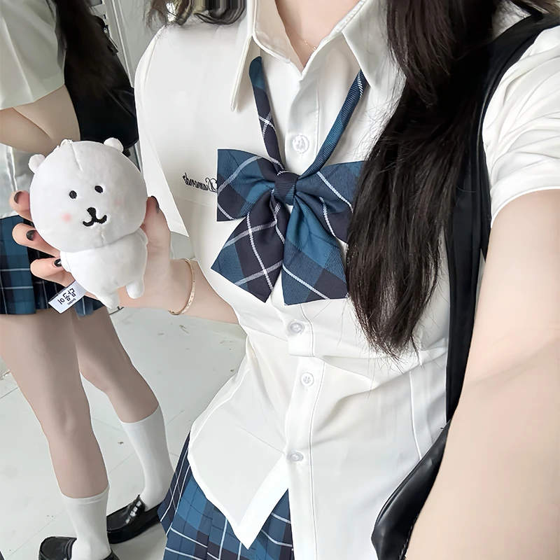 轻音柠檬原创jk刺绣白衬衫夏季学院风修身显瘦百搭收腰短袖上衣