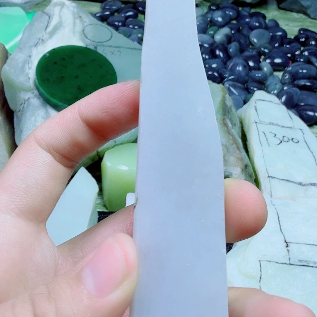 未镶嵌和田玉（糖玉）挂件