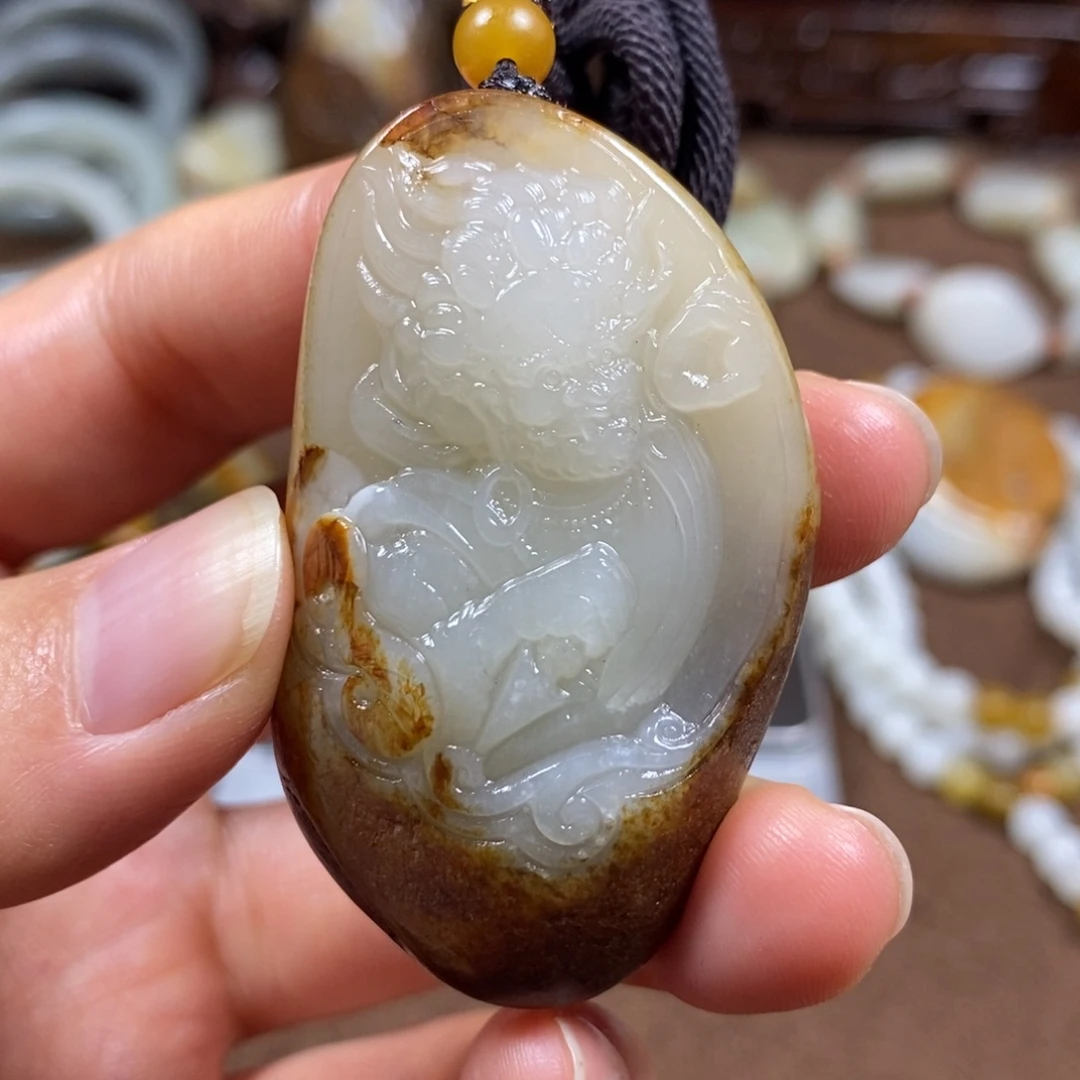 和田玉未镶嵌挂件