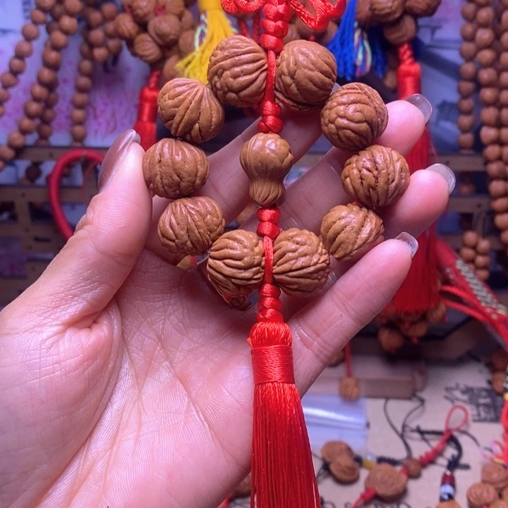 桃核吊坠龙纹桃枭