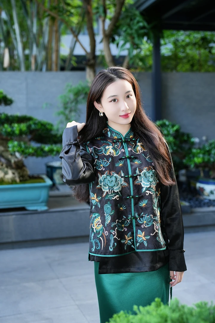 蓝大【柠木】新中式桑蚕丝马甲6843