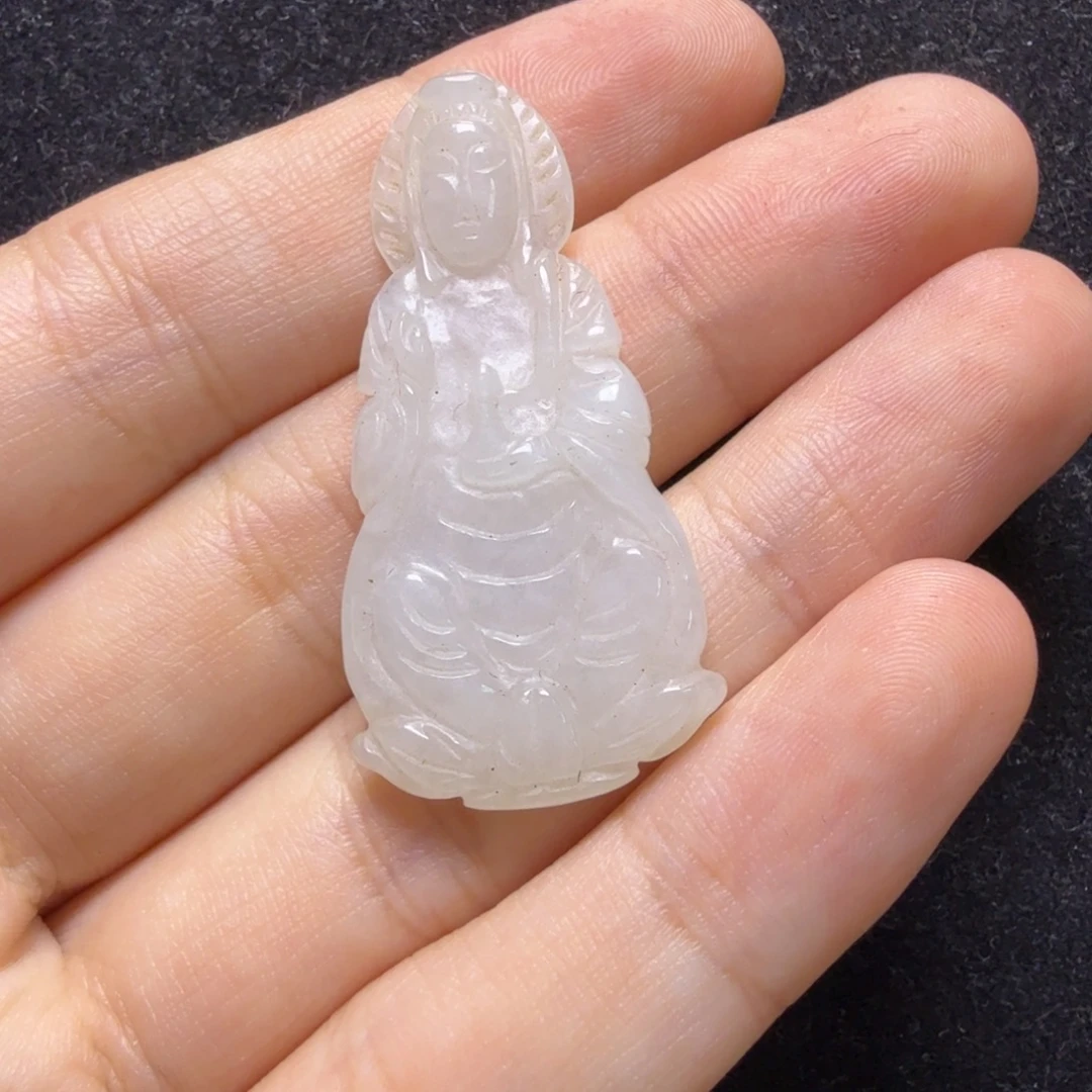 翡翠未镶嵌颈饰吊坠