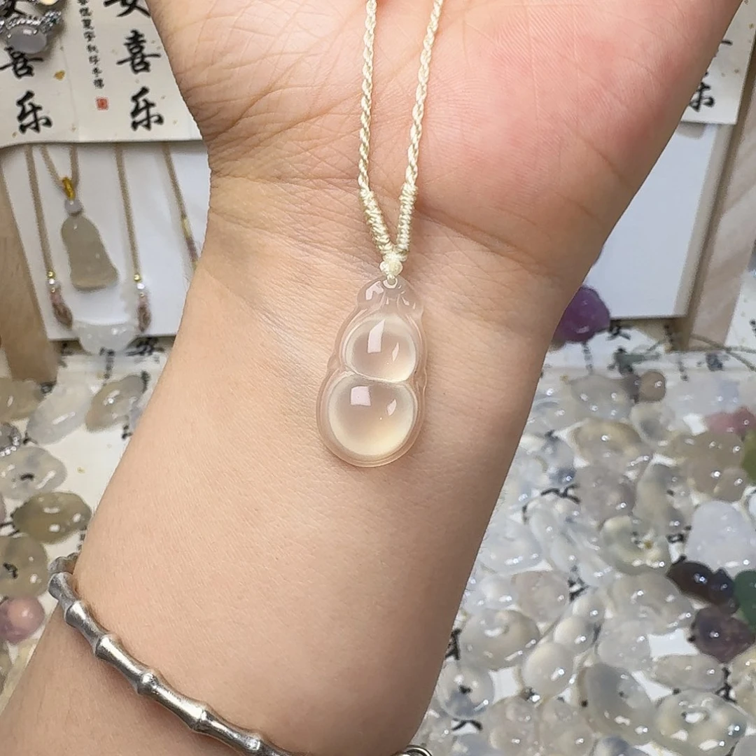 玛瑙/玉髓颈饰未镶嵌小***气